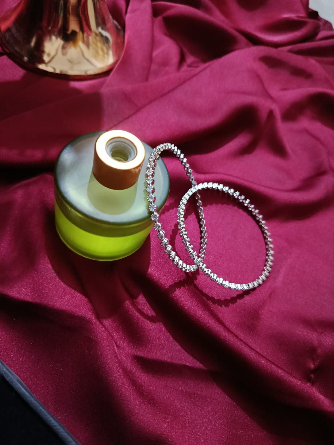 2Pc Silvery Rhinestone Zirconia Bangles