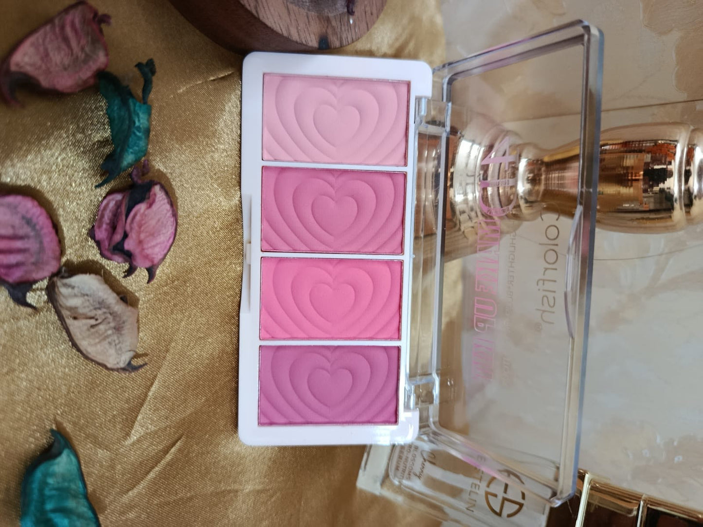 Colorfish 4 Heart-Shade Candy Blush Palette – Matte Finish, Stunning Color