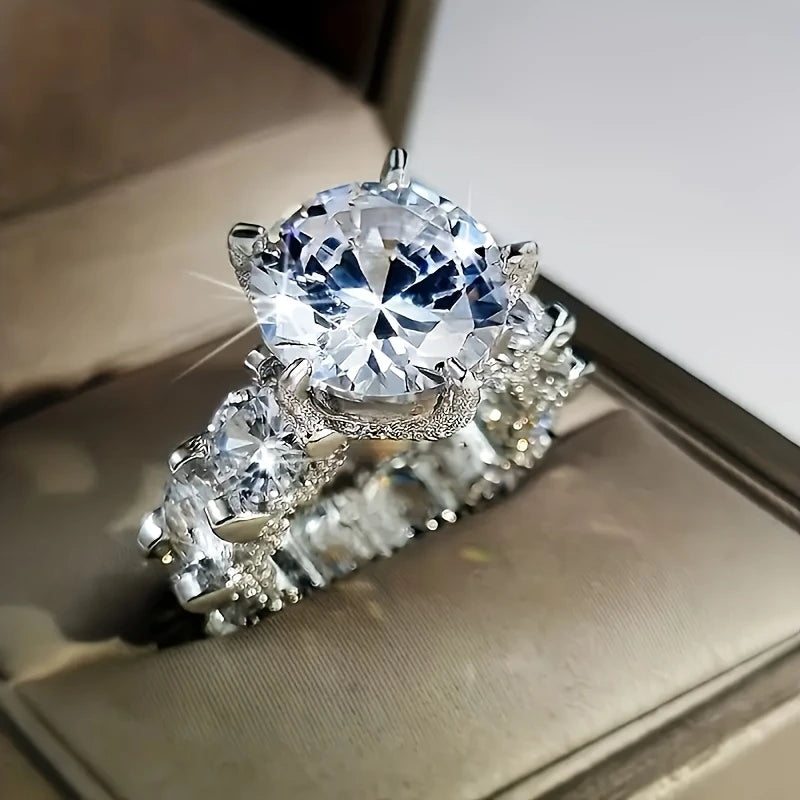 Women's Cubic Synthetic Zirconia Ring