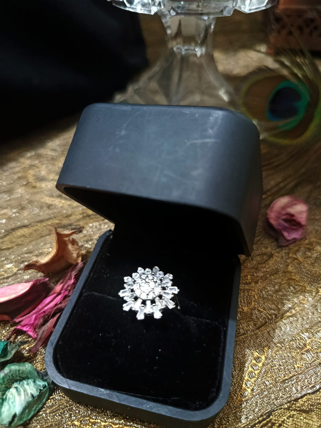 Light Luxury Golden Flower Adjustable Ring