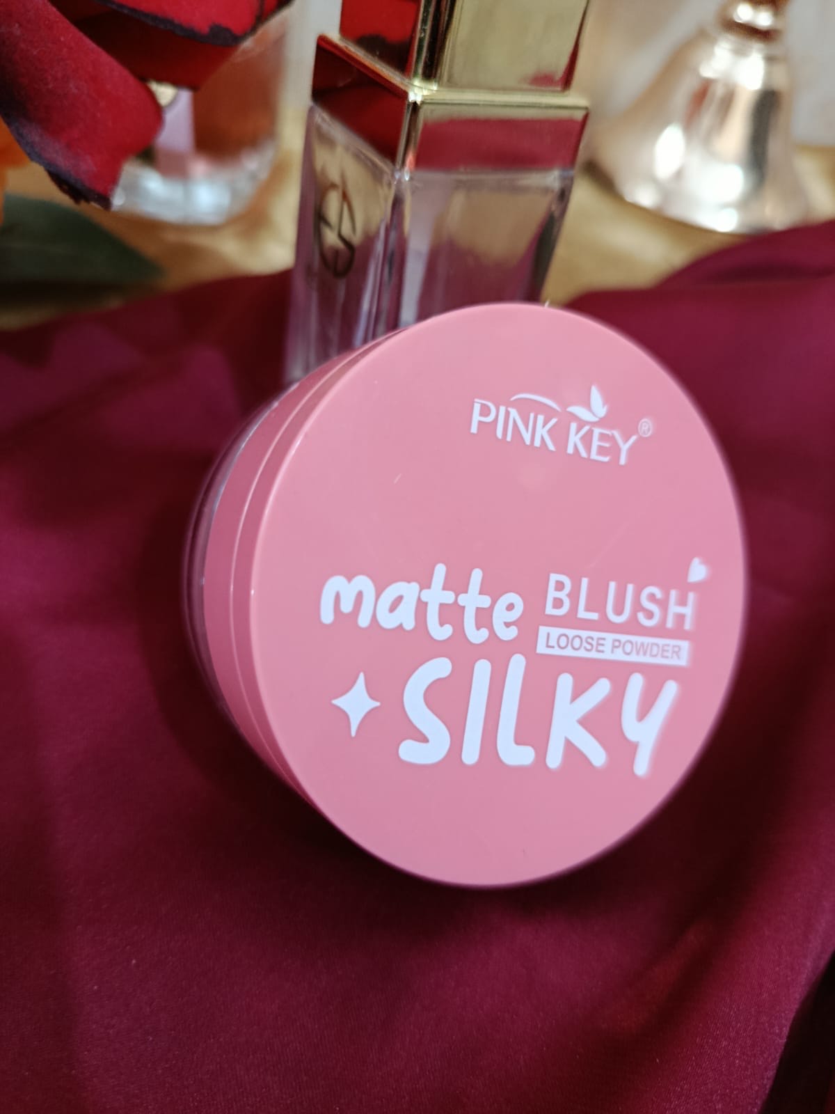 Radiant Puff Micro Glow Blush Powder – Natural Radiance, Matte Finish