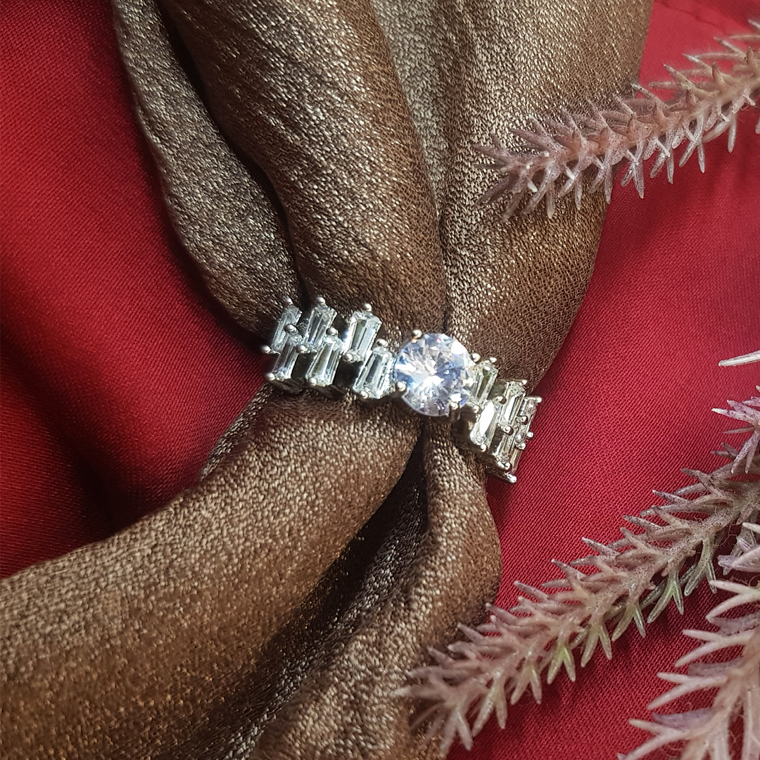 Minimalist Geometric Design with Cubic Zirconia Inlay Irregular Adjustable Ring