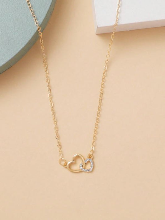 Fashionable Minimalist Double Heart Hollow Necklace