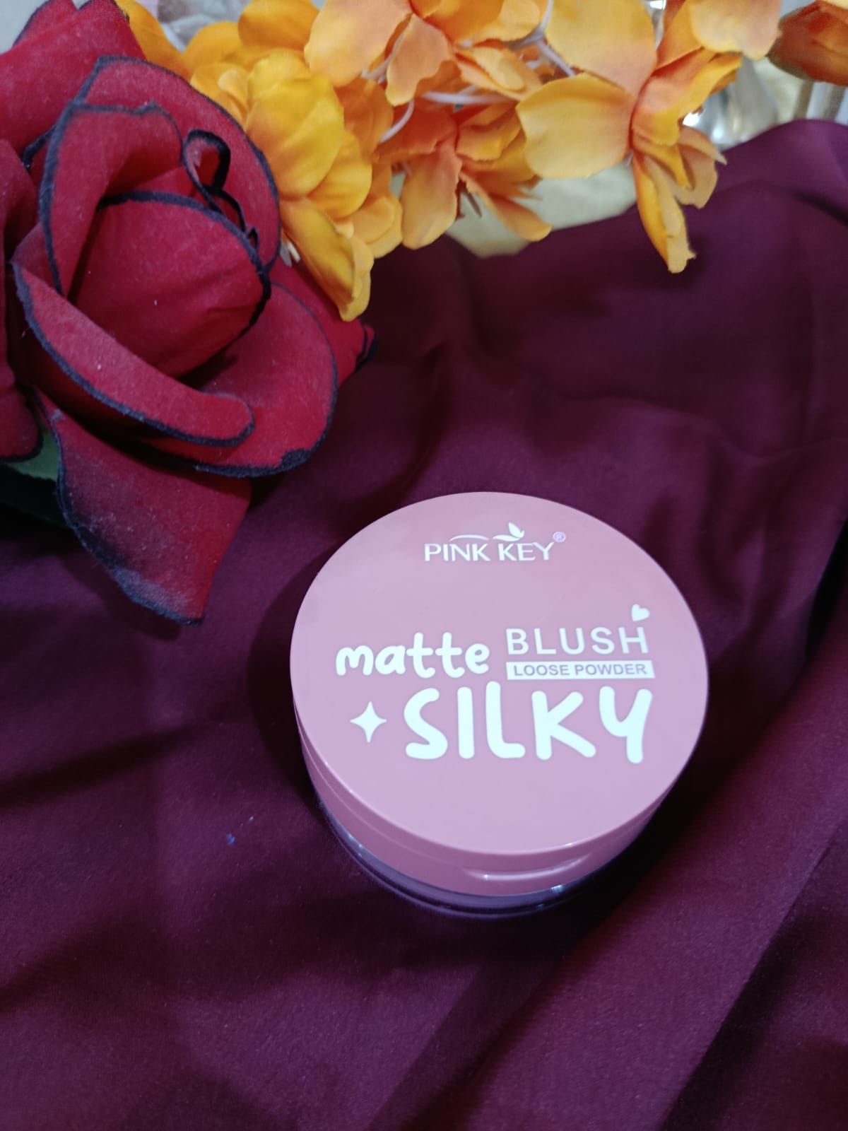 Radiant Puff Micro Glow Blush Powder – Natural Radiance, Matte Finish