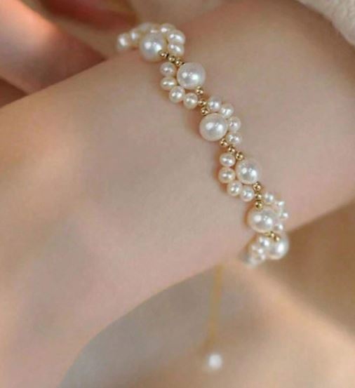Fashionable Korean-Style Cat Claw Faux Pearl Bracelet