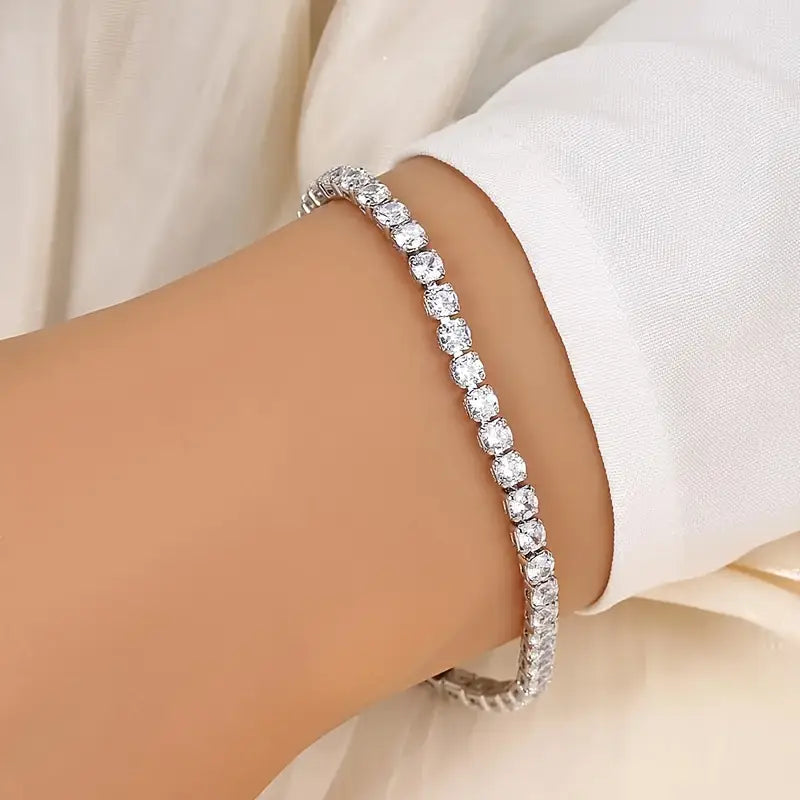 2Pc Silvery Rhinestone Zirconia Bangles