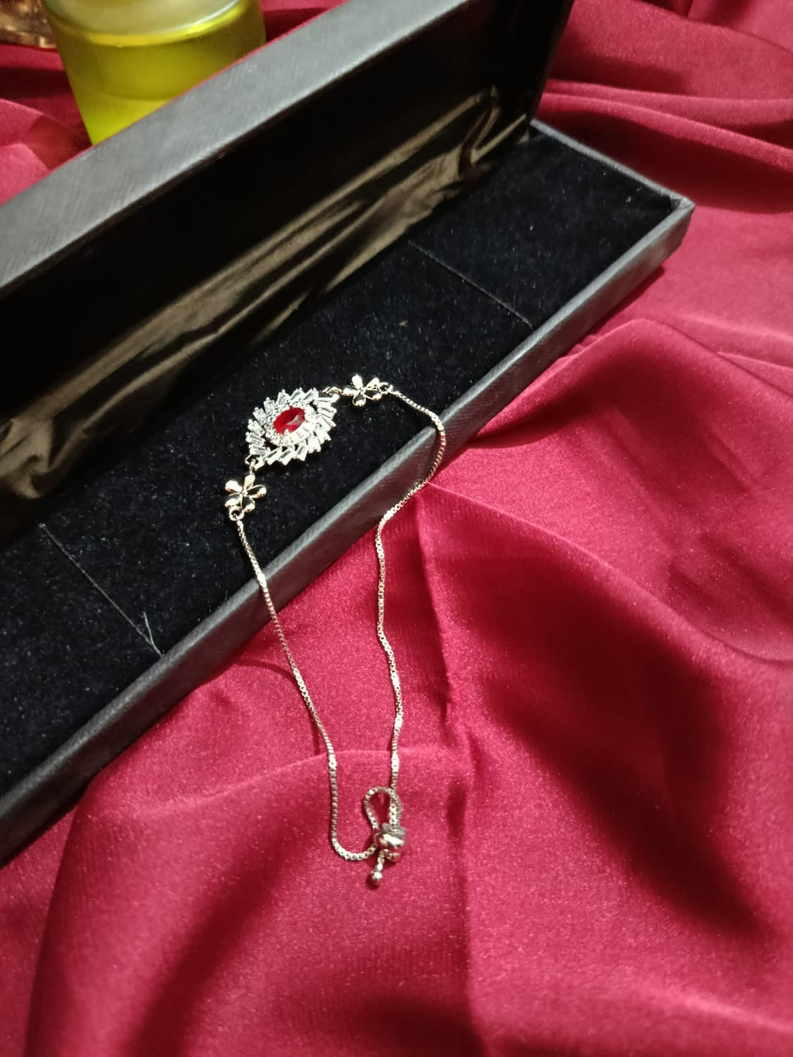 Elegant Sparkling Zirconia Stones with Red cubic synthetic Adjustable bracelet