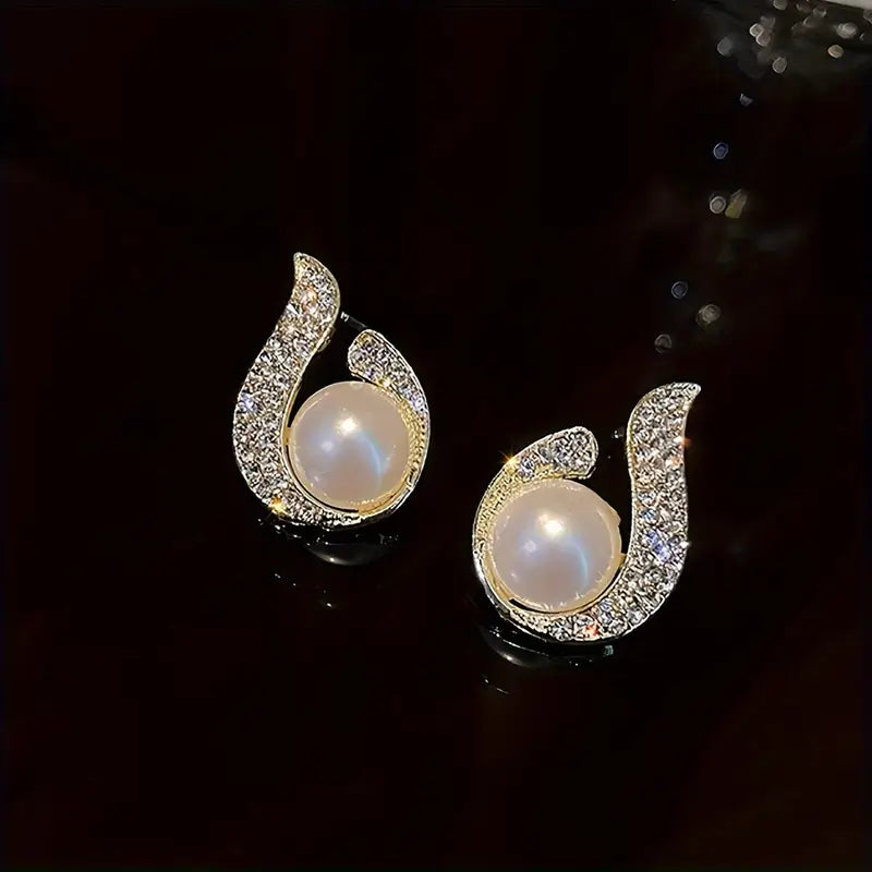 Elegant Luxury Style Teardrop Earrings with Faux Pearl and Rhinestone