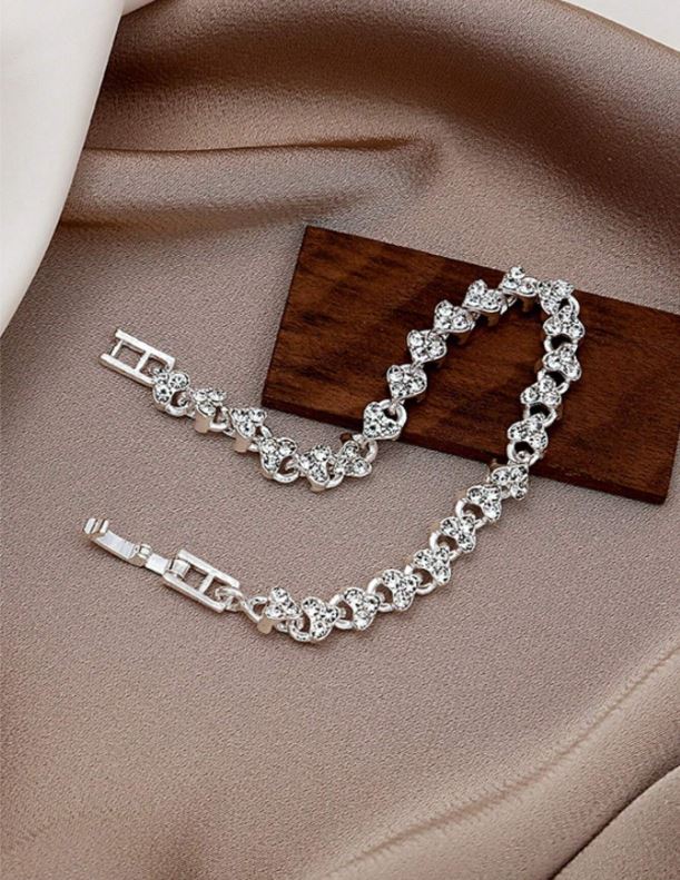 High-End Love & Diamond Decoration Shiny Bracelet