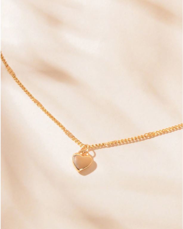 Heart Charm Stainless Steel Necklace – Timeless & Romantic Elegance