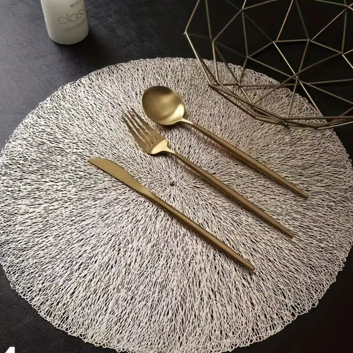 6pcs Round Hollow Flower PVC Placemats