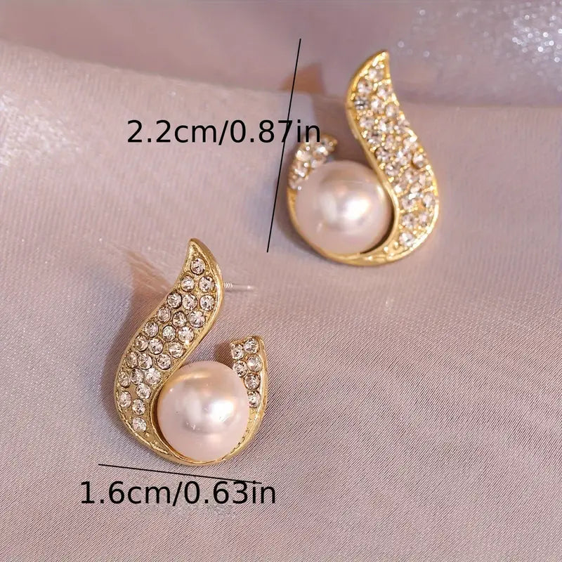 Elegant Luxury Style Teardrop Earrings with Faux Pearl and Rhinestone