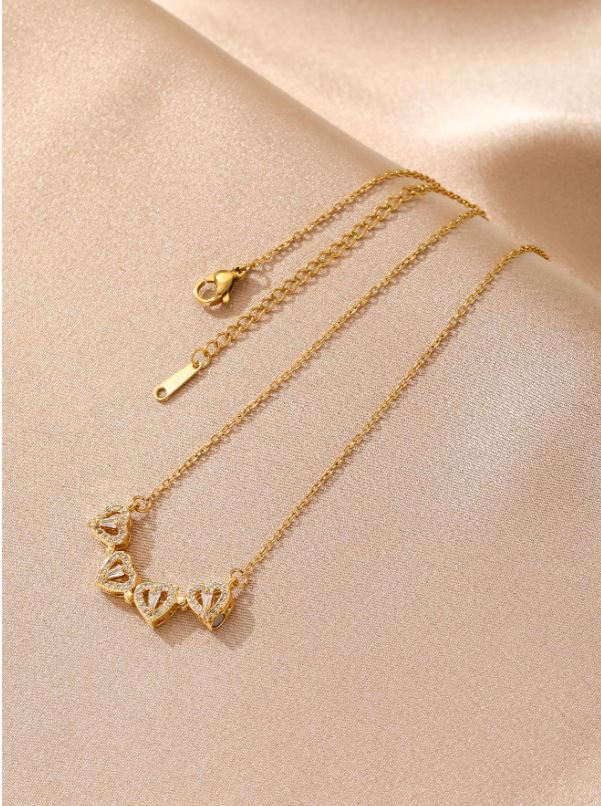 Trendy Golden-Plated Stainless Steel Clover Necklace – Sparkling Cubic Design